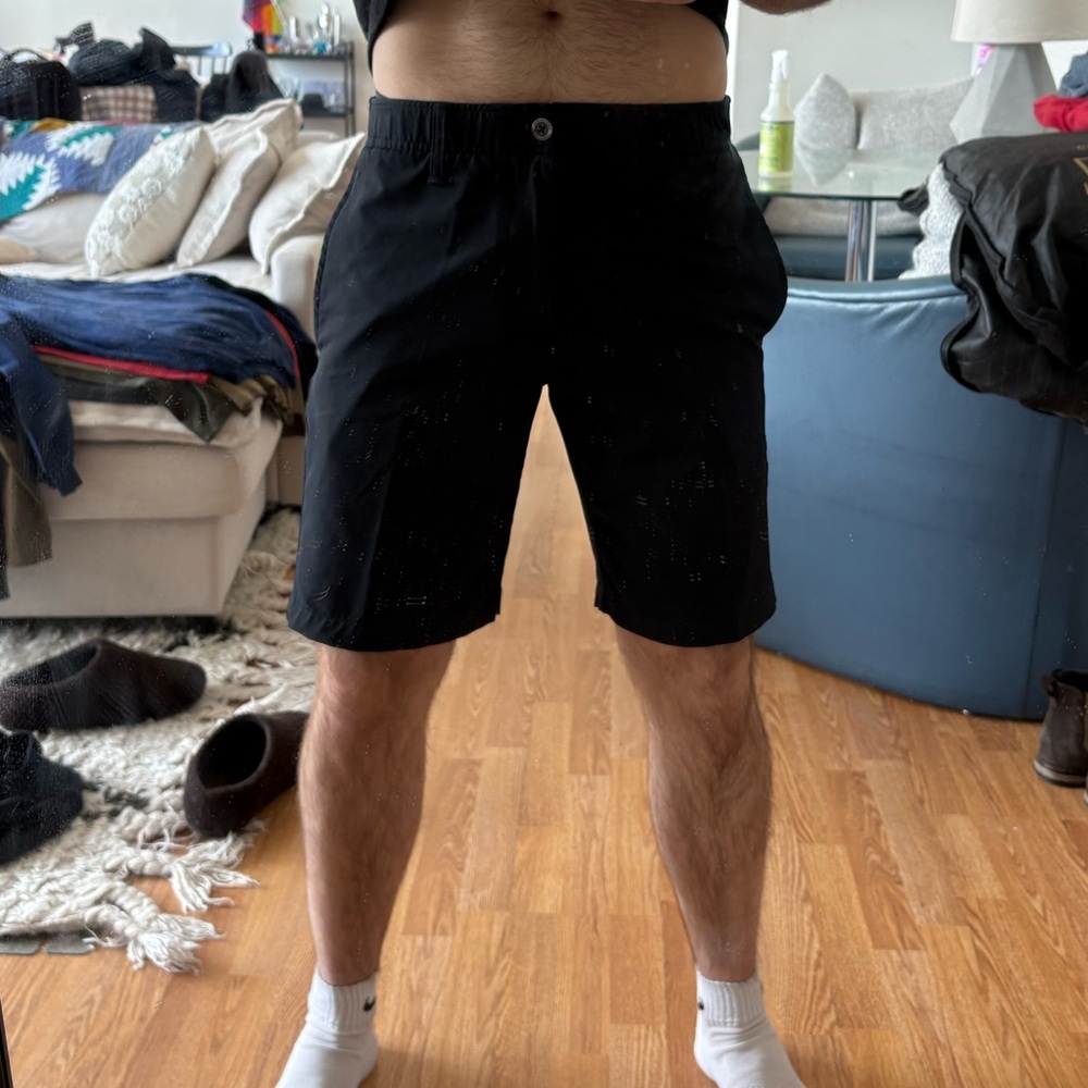 NWOT Under Armour golf shorts